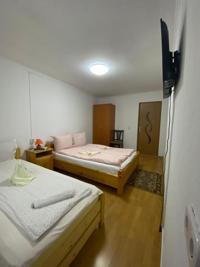 Hotel Dobra Haz Covasna Esterno foto