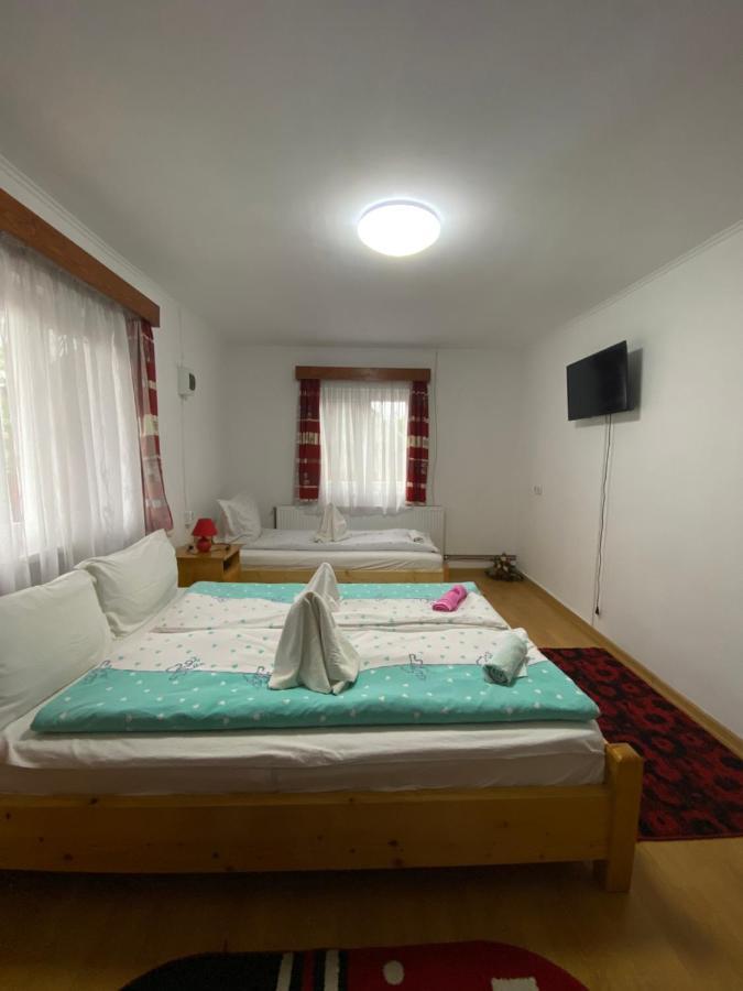 Hotel Dobra Haz Covasna Esterno foto